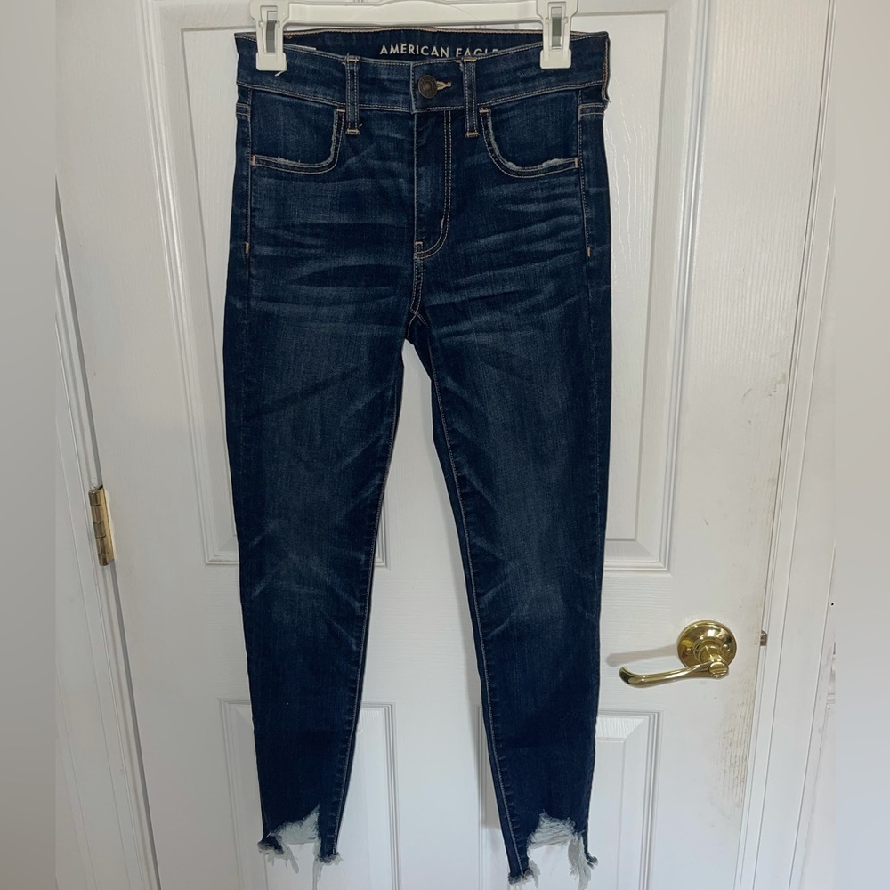 American Eagle skinny Jean, lightly worn, great condition